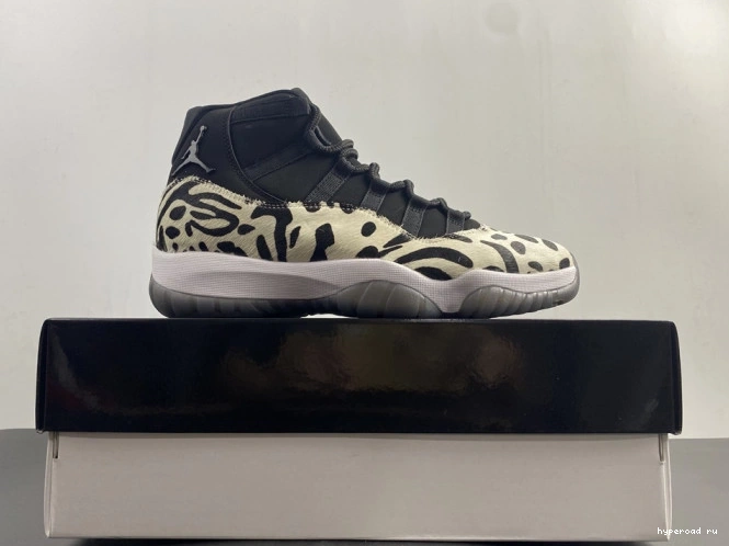 AR0715-010 INSTINCT 11 JORDAN ANIMAL AIR 1203